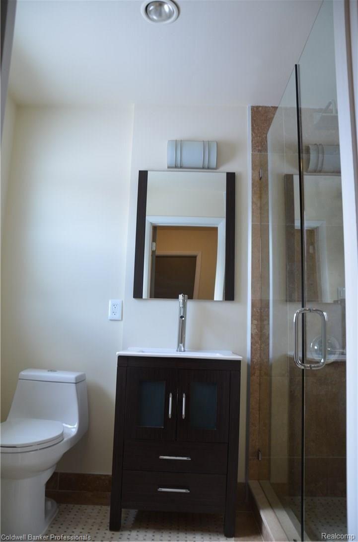 861 Dursley Road Bloomfield Hills, MI 48304 - Photo 18 of 23 DSC_0515.JPG