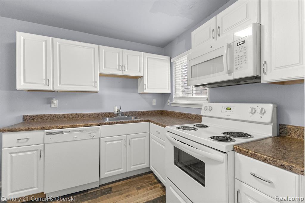 10029 Middlebelt Road Livonia, MI 48150 - Photo 15 of 37