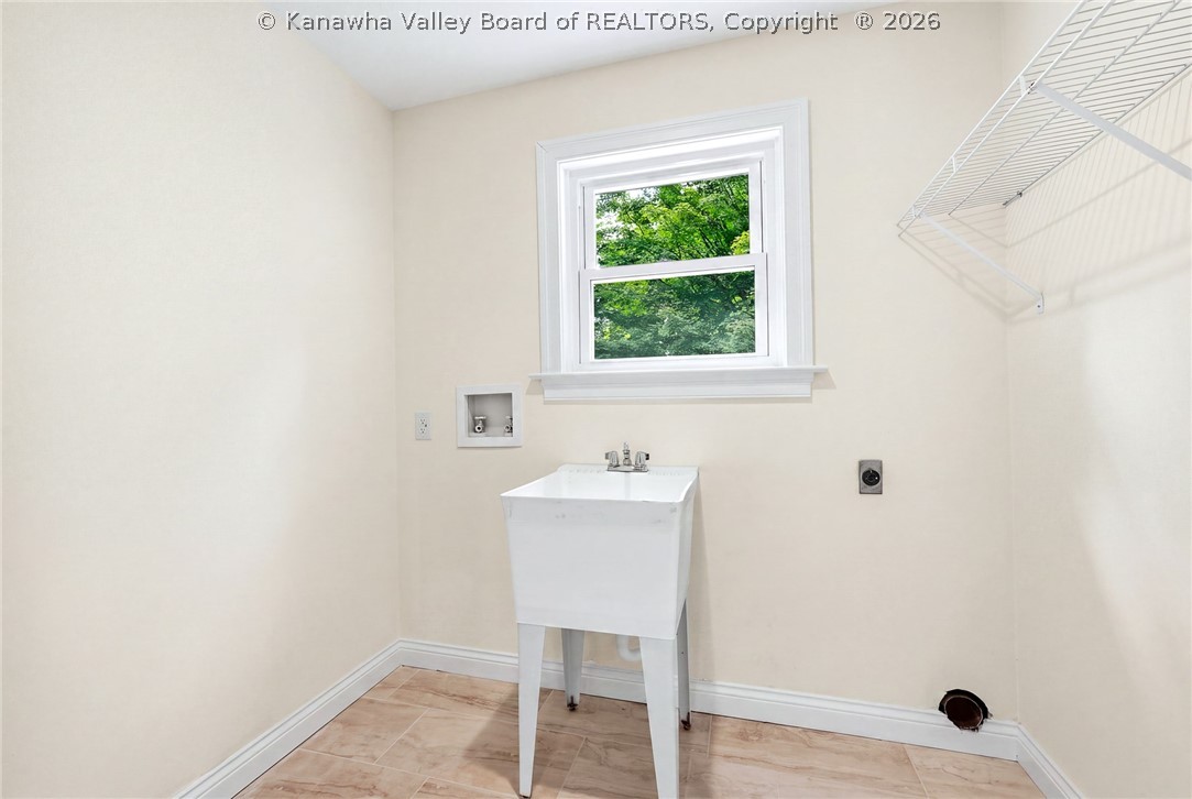 1589 Mt Alpha Road Charleston, WV 25304 - Photo 28 of 49 Gallery Image 28