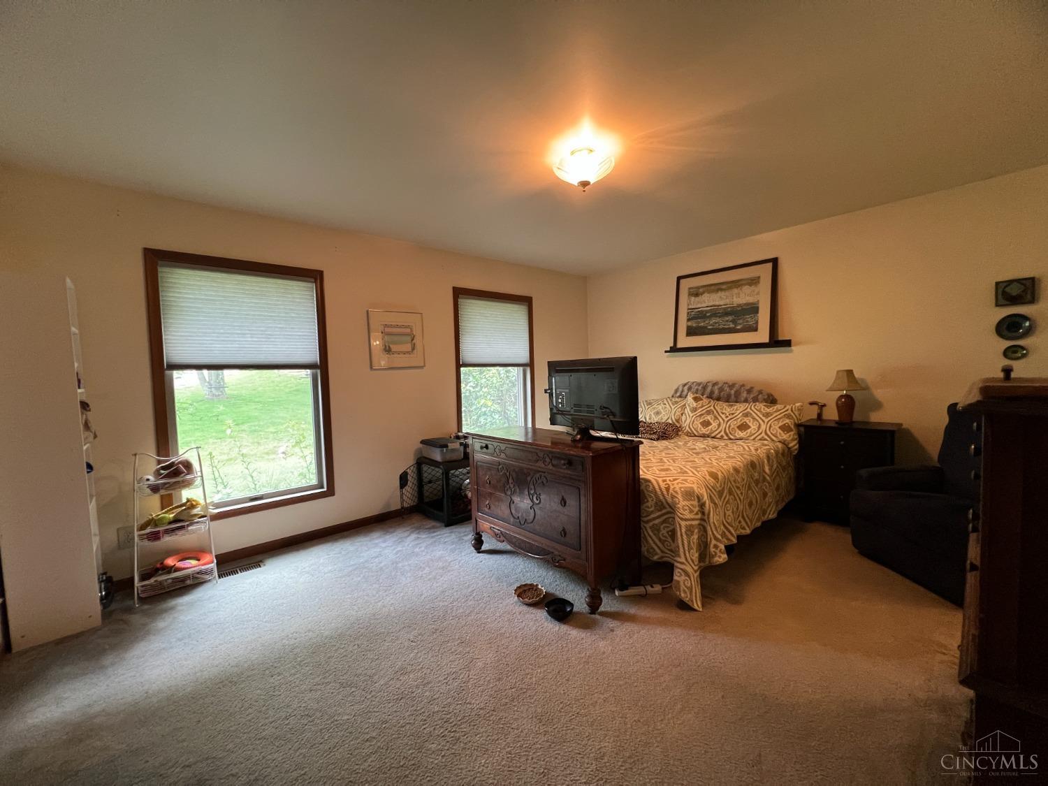 16344 Possum Ridge Road Aurora, IN 47001 - Photo 16 of 36 Gallery Image 16