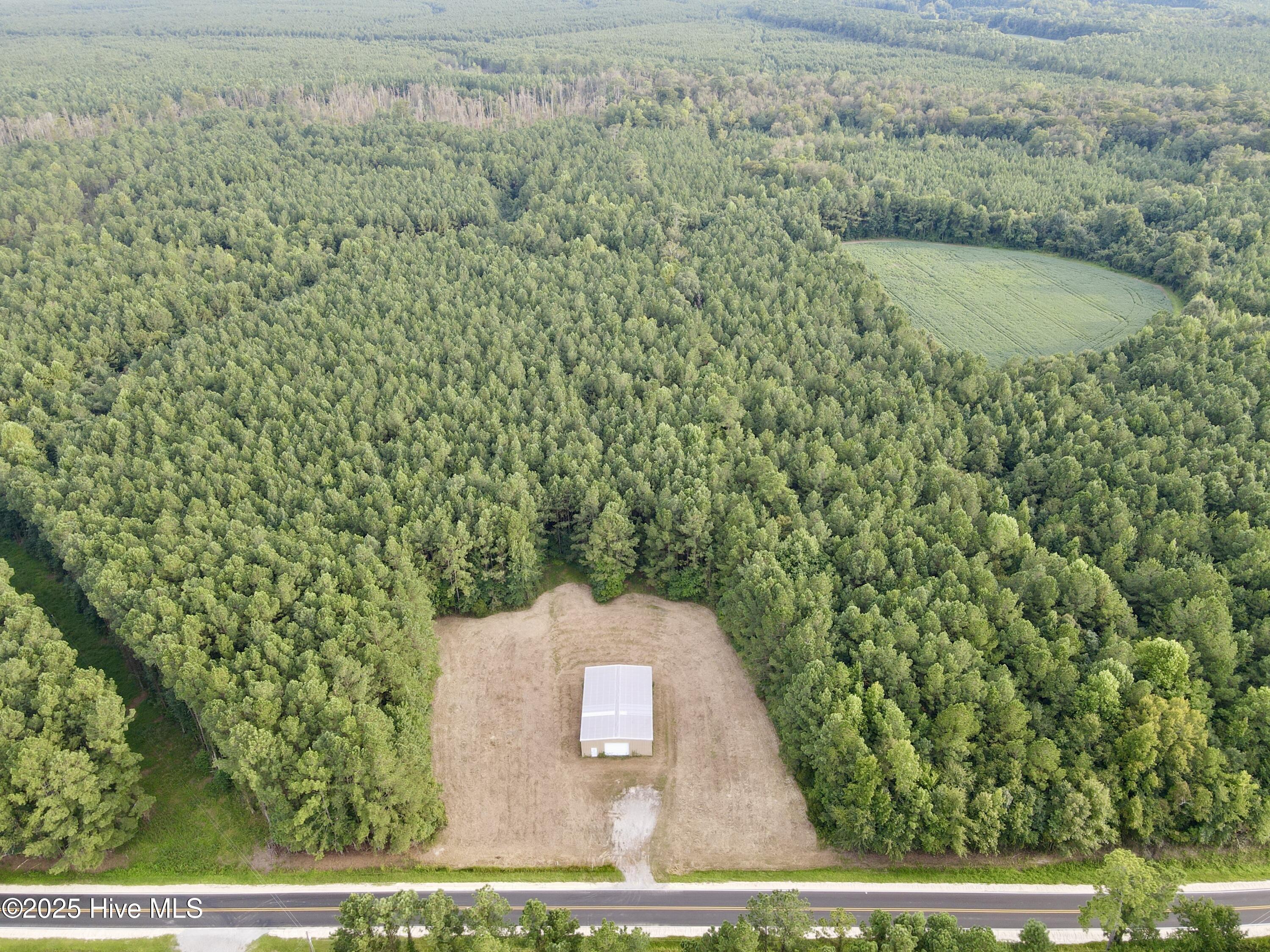1900 J T Heath Road Williamston, NC 27892 - Photo 2 of 15 Front aerial view