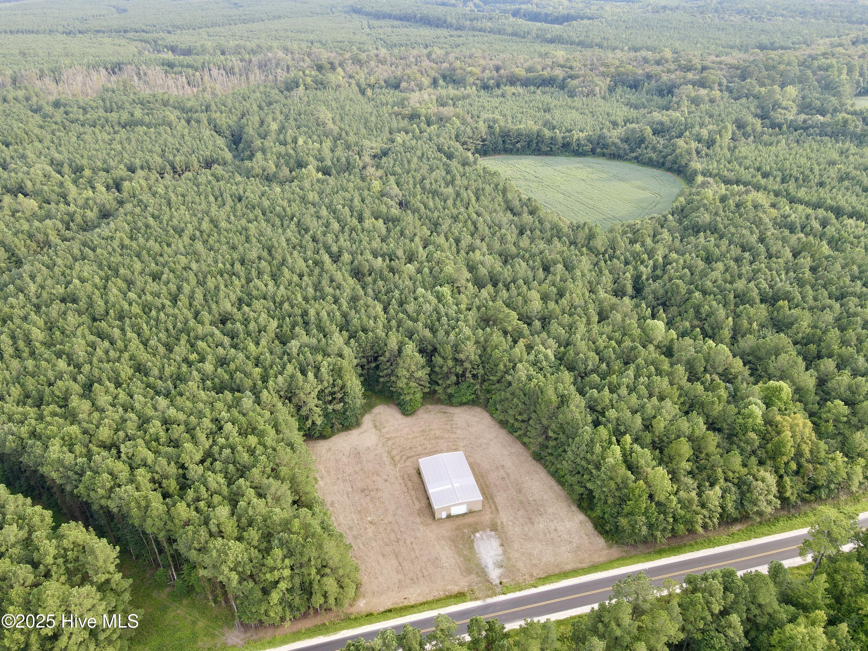 1900 J T Heath Road Williamston, NC 27892 - Photo 4 of 15 Front aerial view