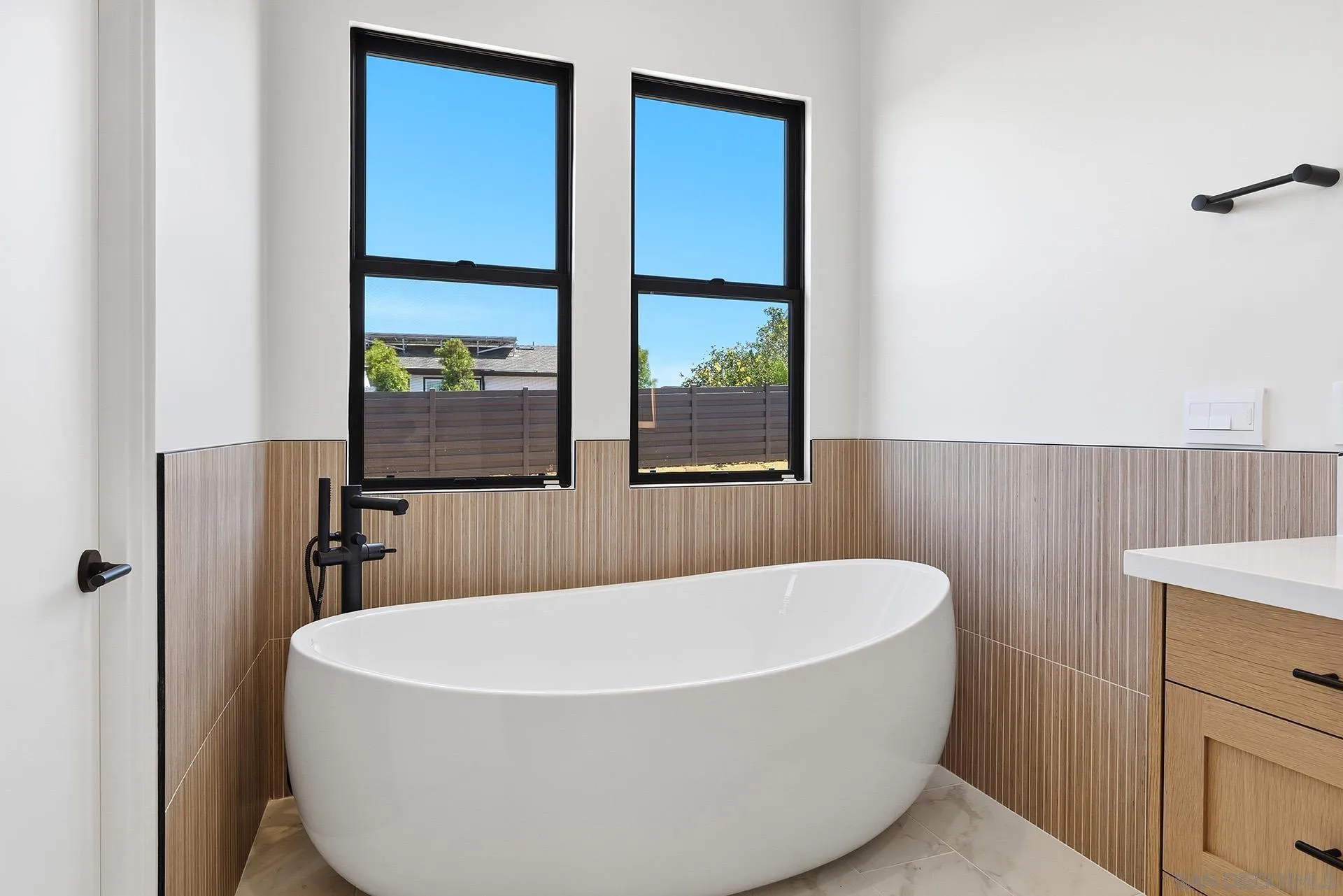 425 Bell Rnch Road Solana Beach, CA 92075 - Photo 24 of 31 Gallery Image 24