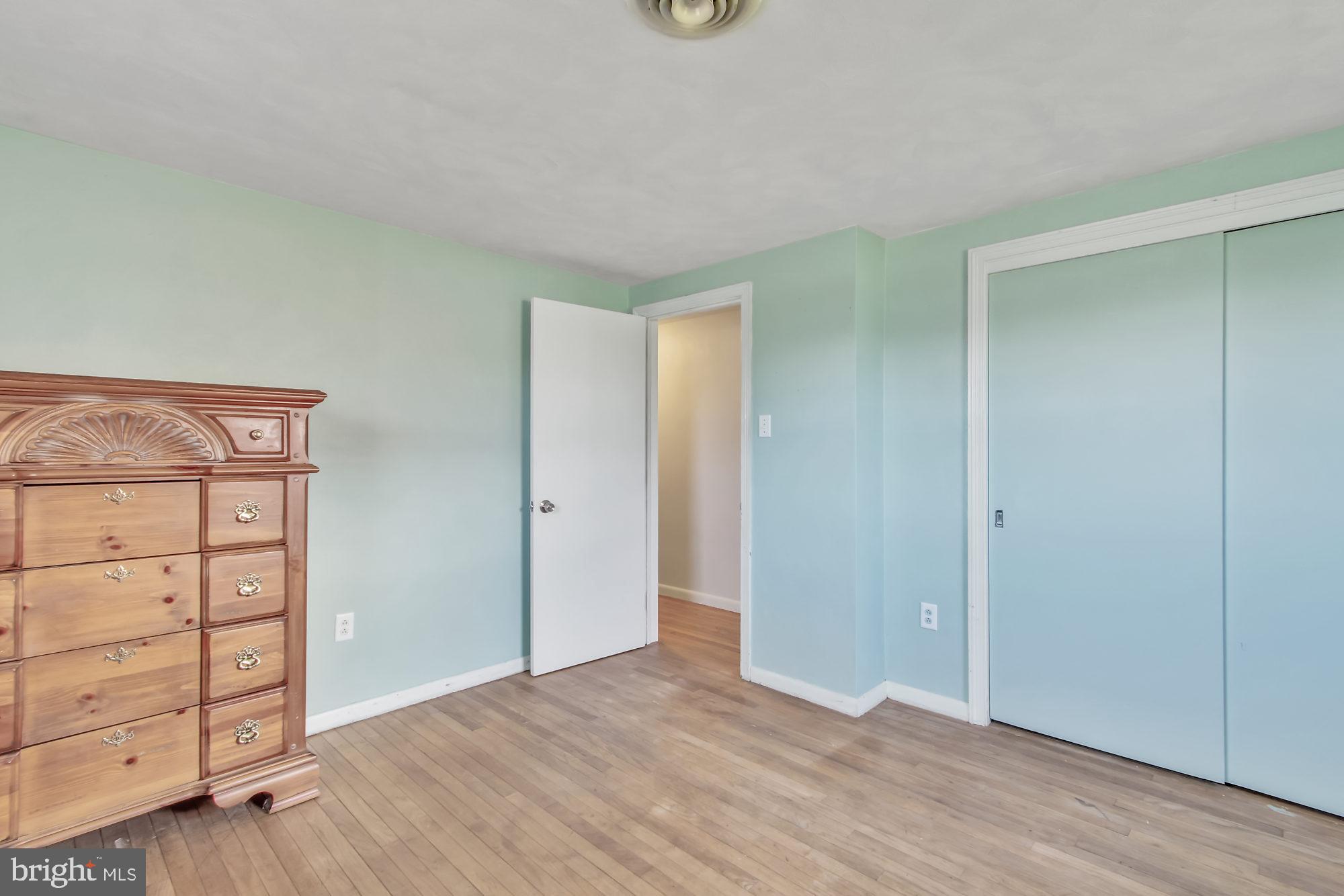 1240 Crescent Road York, PA 17402 - Photo 17 of 26 Gallery Image 17