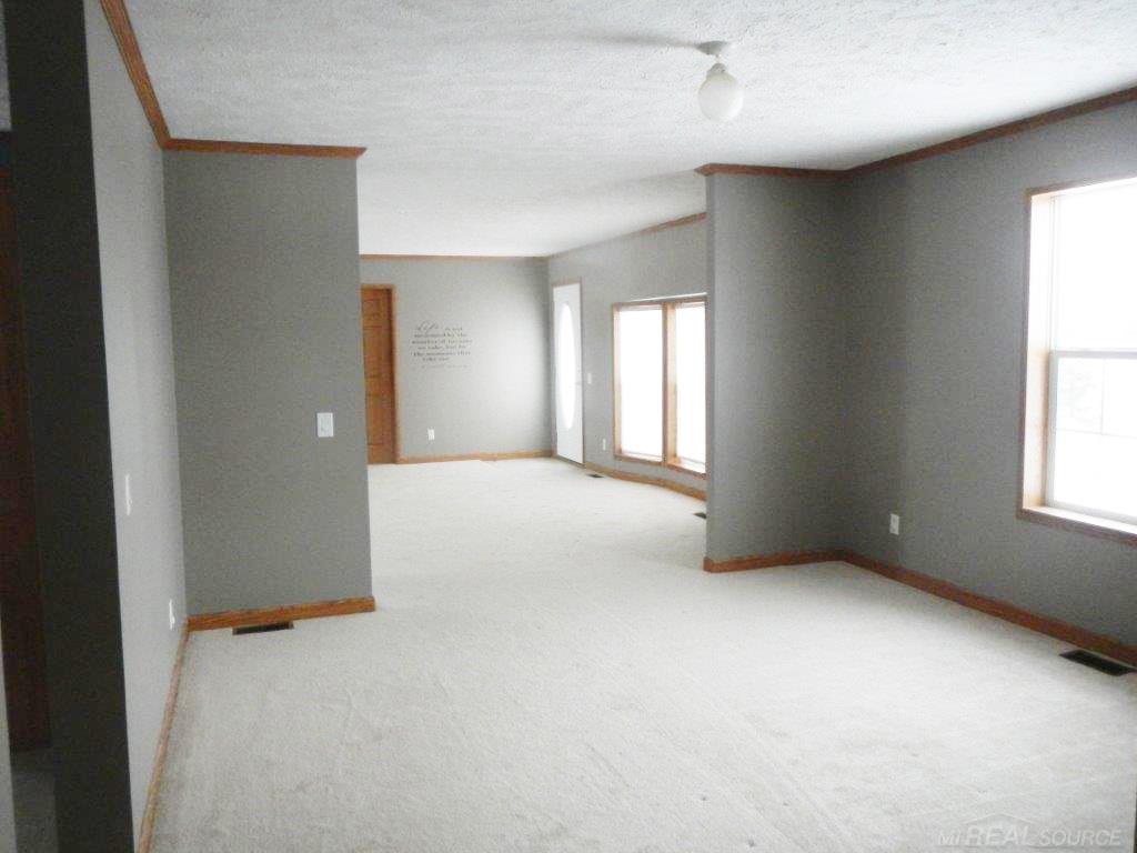 5510 East Shabbona Road Deckerville, MI 48427 - Photo 4 of 17 Gallery Image 4