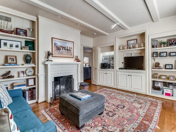 $5,500 | 4510 Westway Avenue, Highland Park, TX 75205