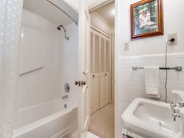 $5,500 | 4510 Westway Avenue, Highland Park, TX 75205