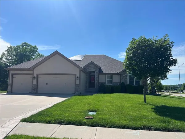 $213,000 | 21413 East 32nd Terrace South, Independence, MO 64057