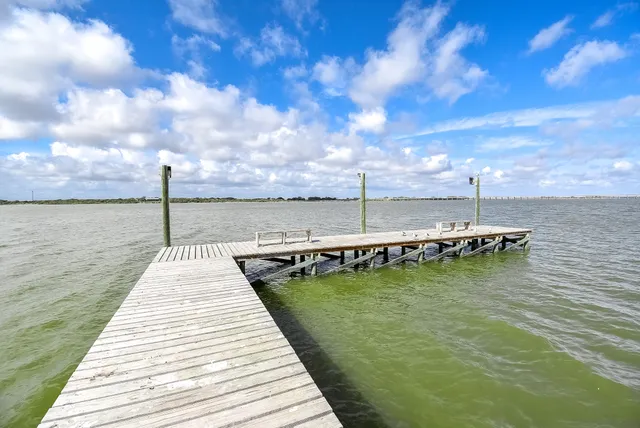 $11,800 | Lot 1038 Calumet Drive, Palacios, TX 77465