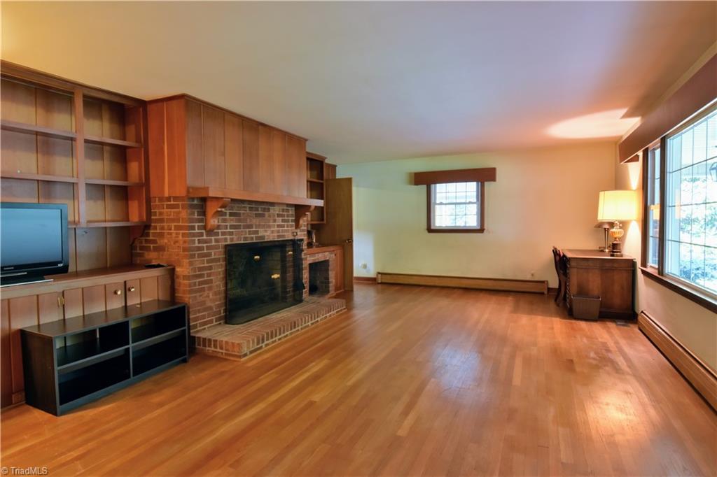 604 Runningbrook Lane Rural Hall, NC 27045 - Photo 3 of 21