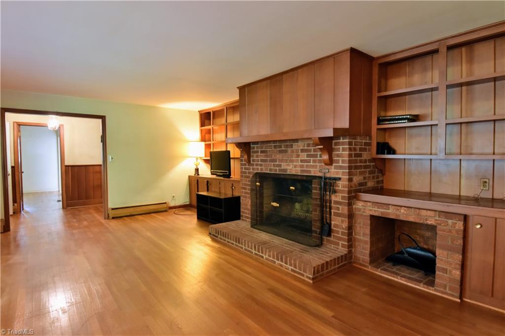 604 Runningbrook Lane Rural Hall, NC 27045 - Photo 4 of 21