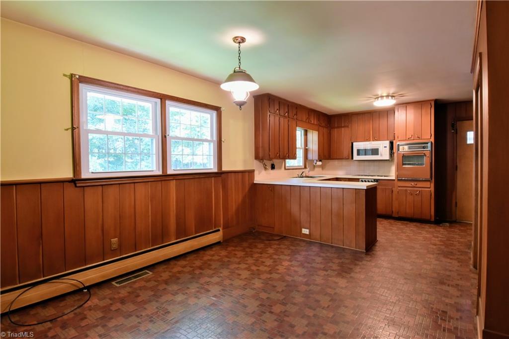 604 Runningbrook Lane Rural Hall, NC 27045 - Photo 7 of 21