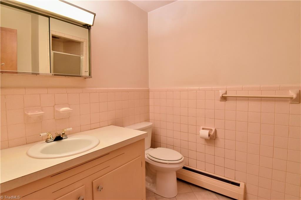604 Runningbrook Lane Rural Hall, NC 27045 - Photo 10 of 21