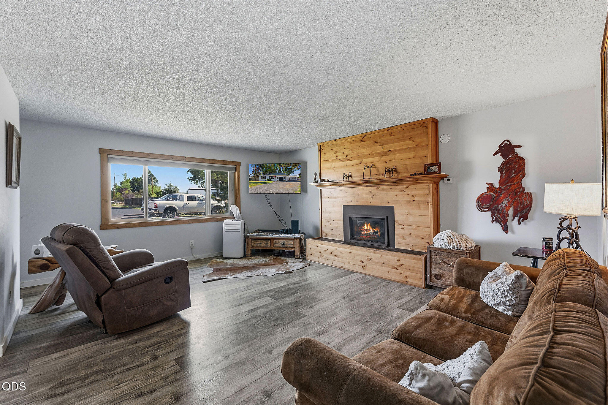 524 Martingale Road Prineville, OR 97754 - Photo 6 of 32