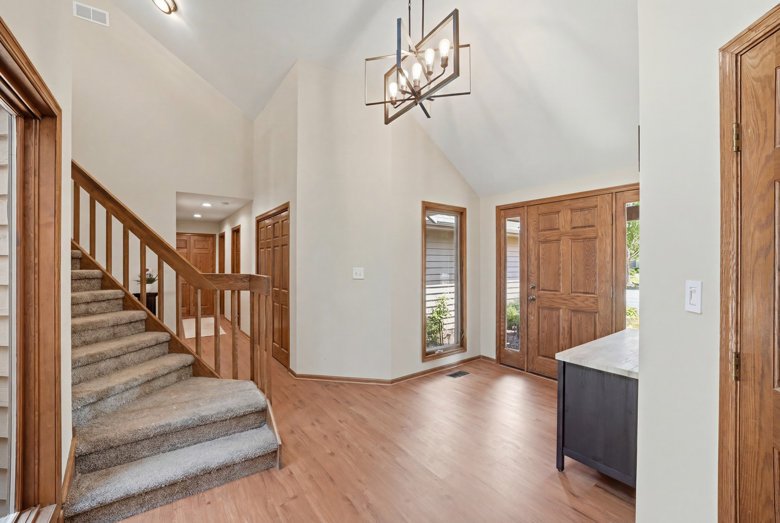 534 Whispering Pines Road Lindenhurst, IL 60046 - Photo 15 of 50