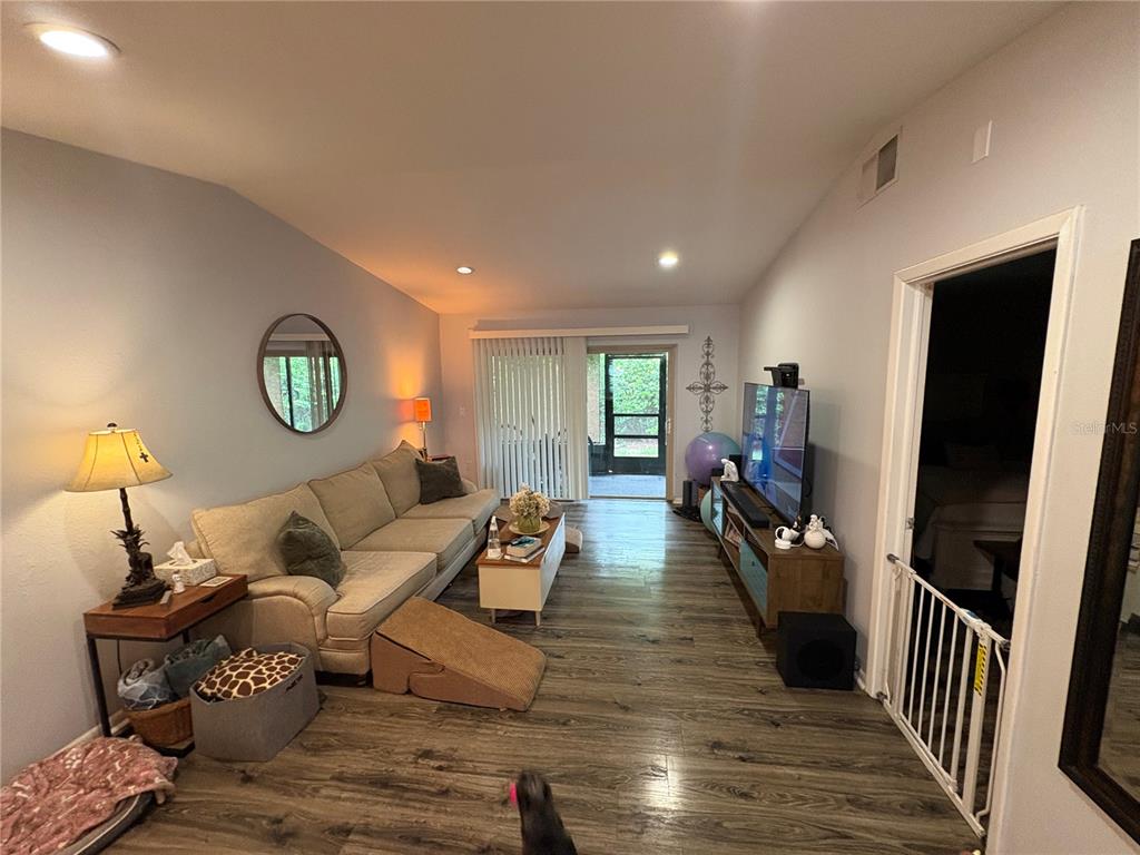 2131 Ridge Road South, Unit 2 Largo, FL 33778 - Photo 31 of 40
