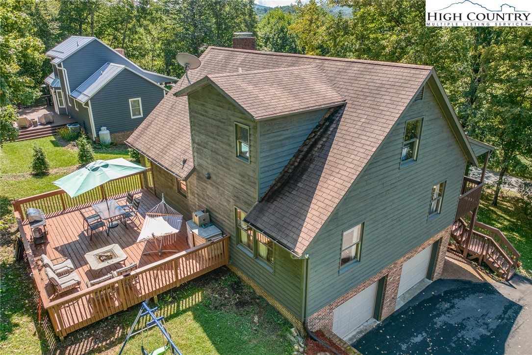 306 Fieldstream Drive Boone, NC 28607 - Photo 3 of 37 Gallery Image 3