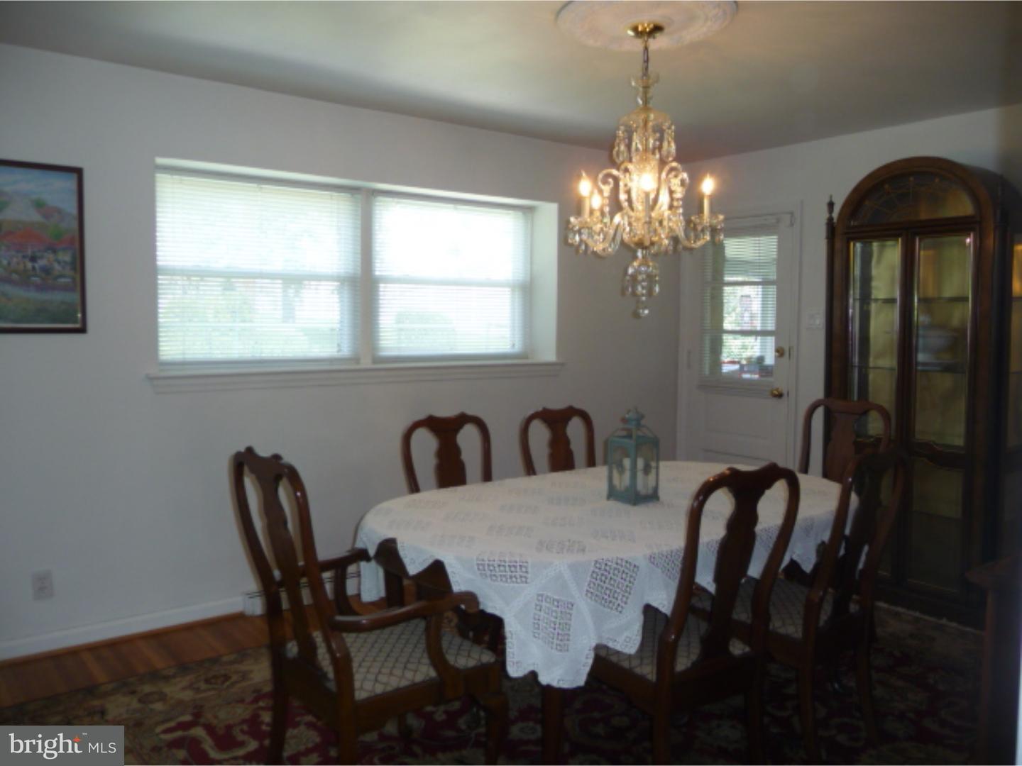 2078 Kent Road Huntingdon Valley, PA 19006 - Photo 11 of 25 Dining Room