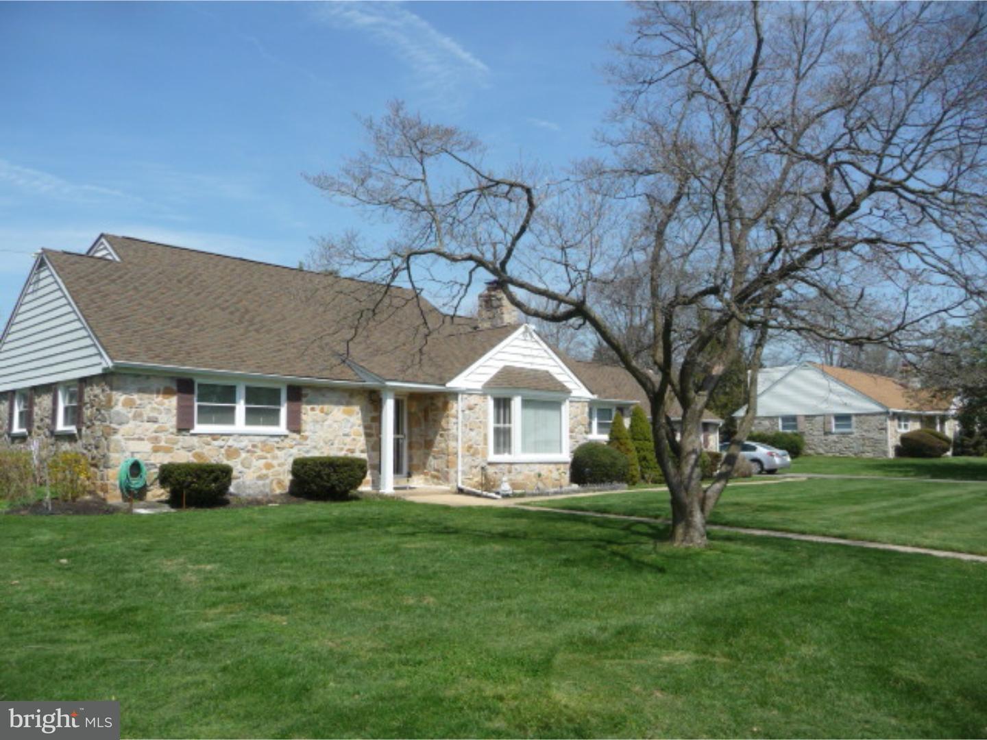 2078 Kent Road Huntingdon Valley, PA 19006 - Photo 5 of 25 Exterior Front
