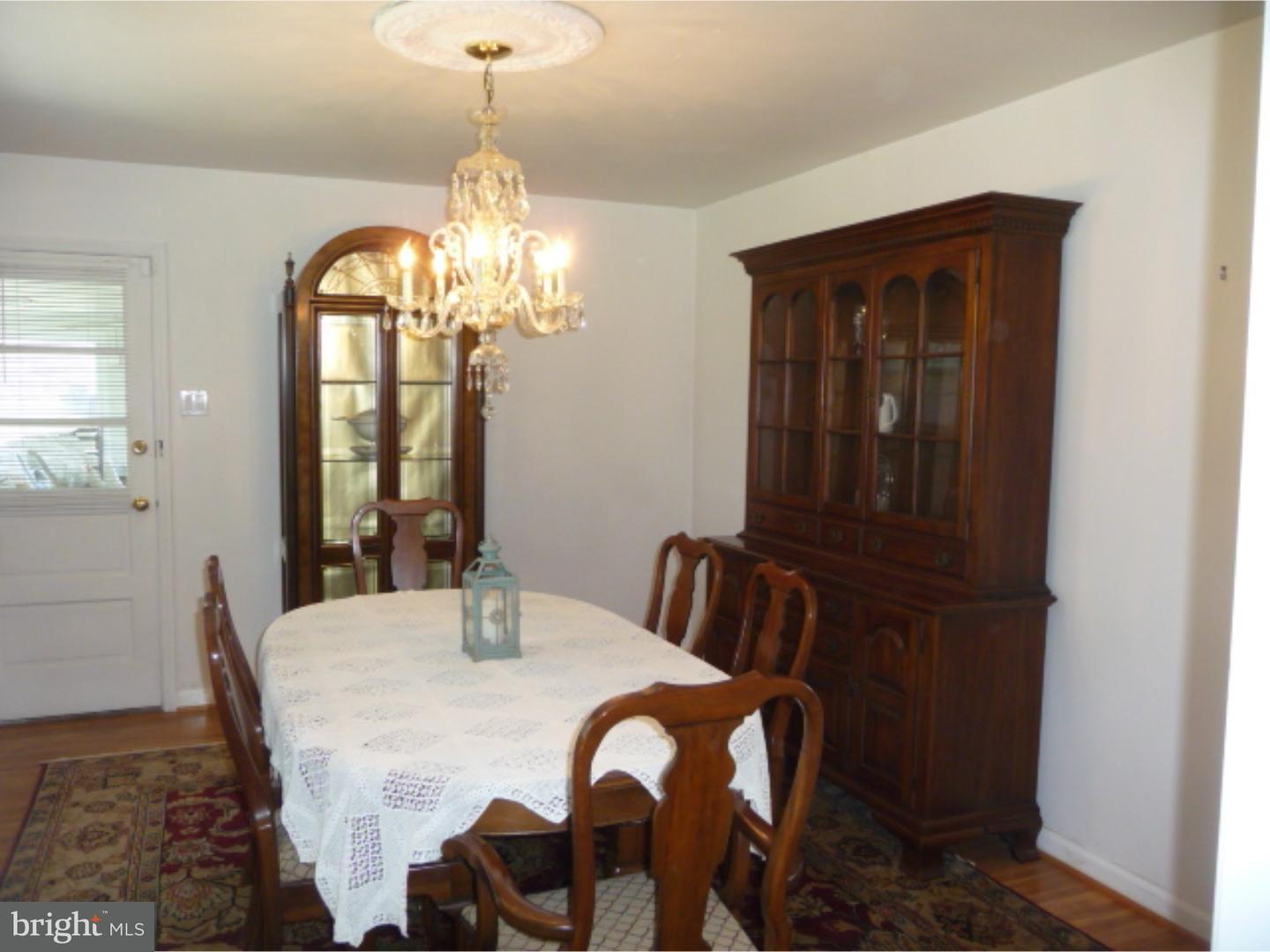 2078 Kent Road Huntingdon Valley, PA 19006 - Photo 10 of 25 Dining Room