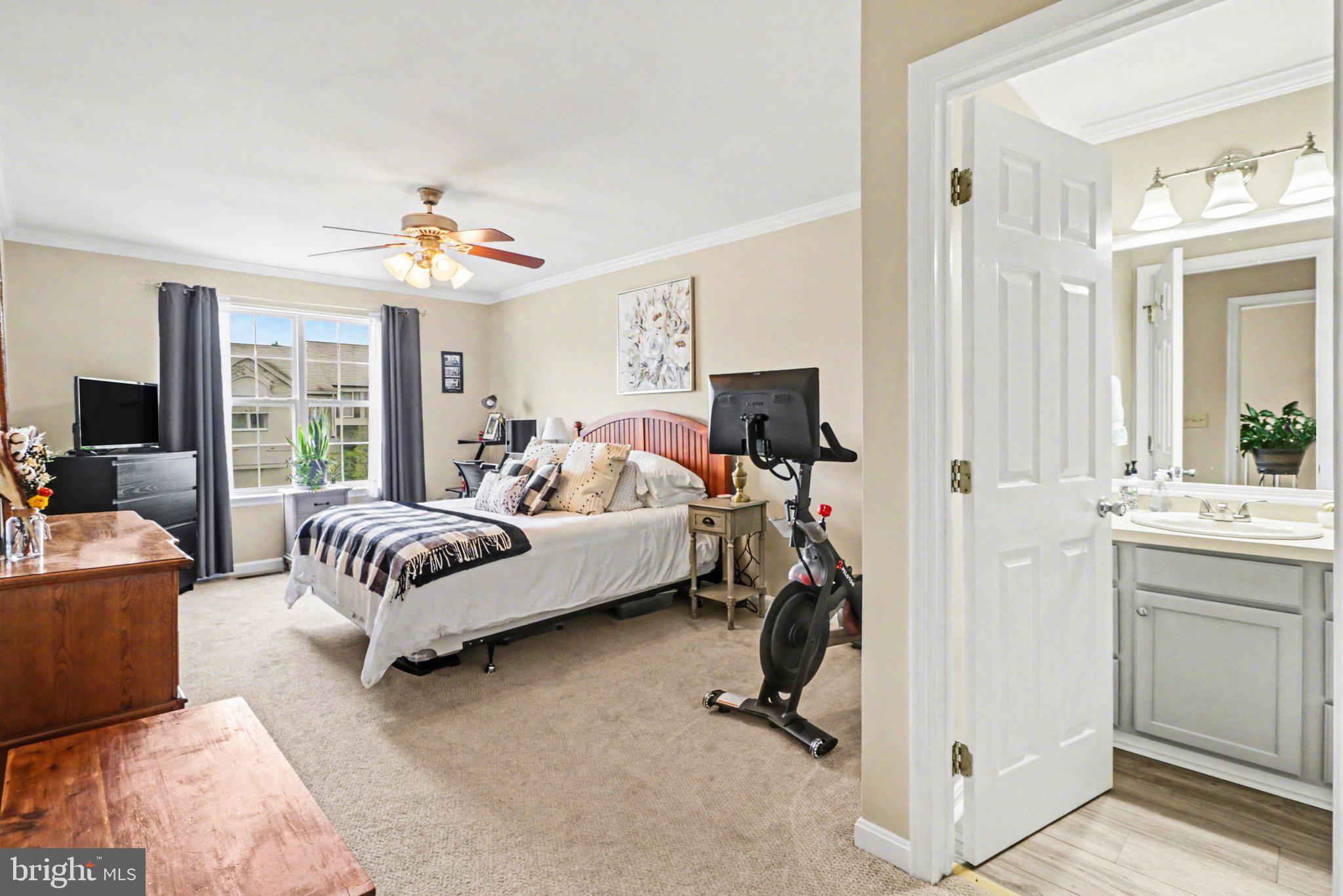 652 Springhouse Lane Hummelstown, PA 17036 - Photo 14 of 35 a bedroom with furniture and a window