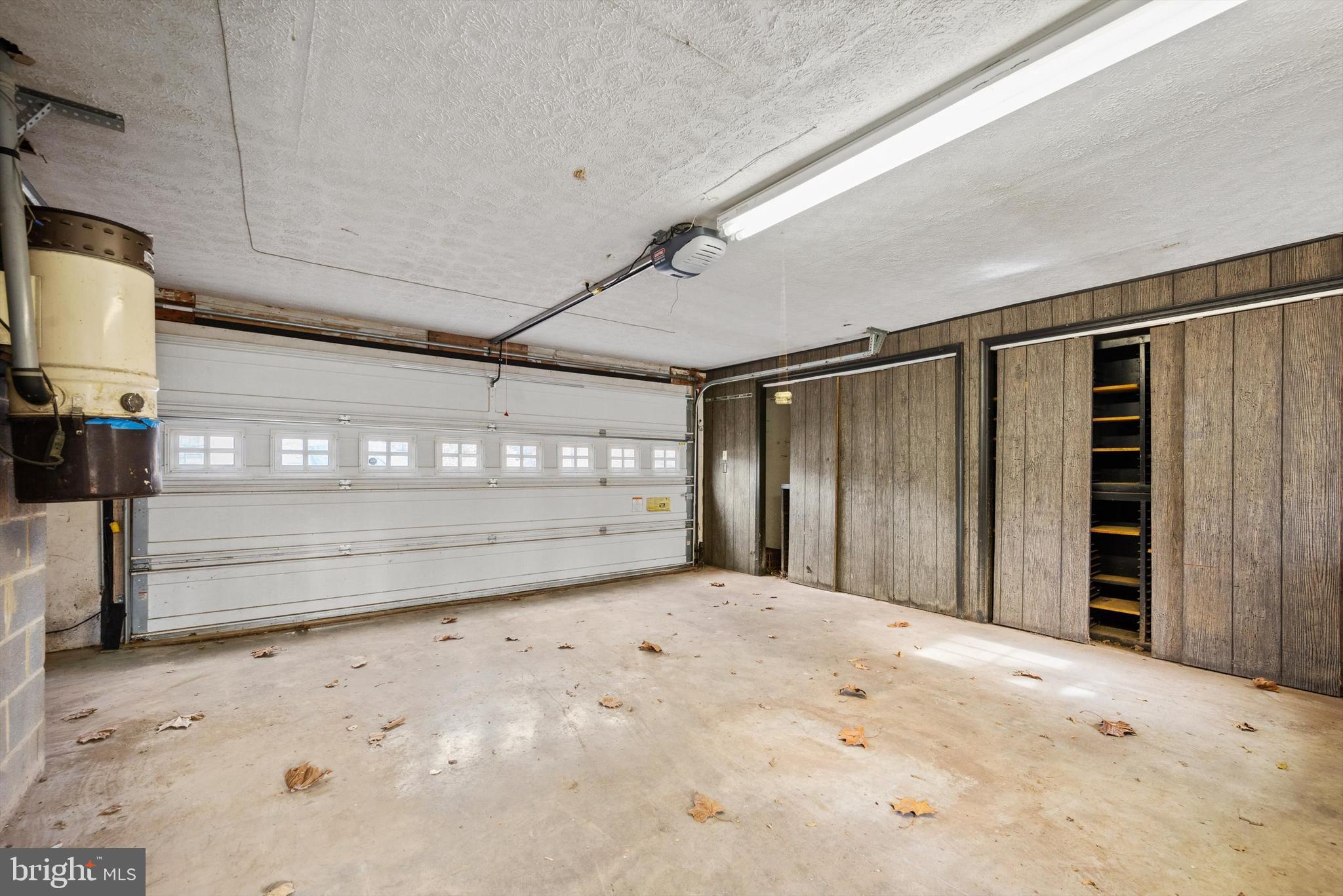 6953 Middle Road Middletown, VA 22645 - Photo 48 of 56 garage