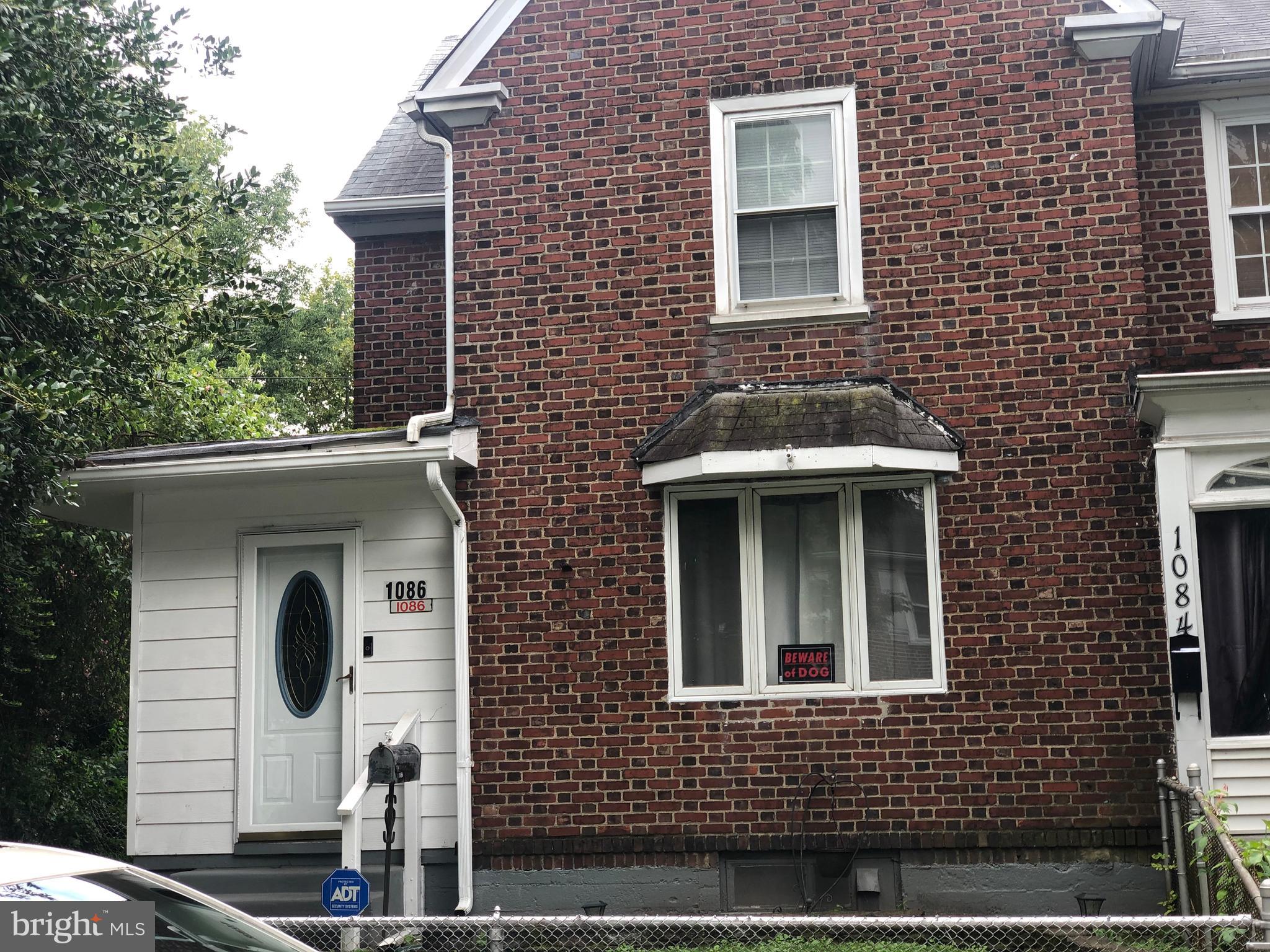 1086 Trent Road Camden, NJ 08104 - Photo 1 of 19 Front of property