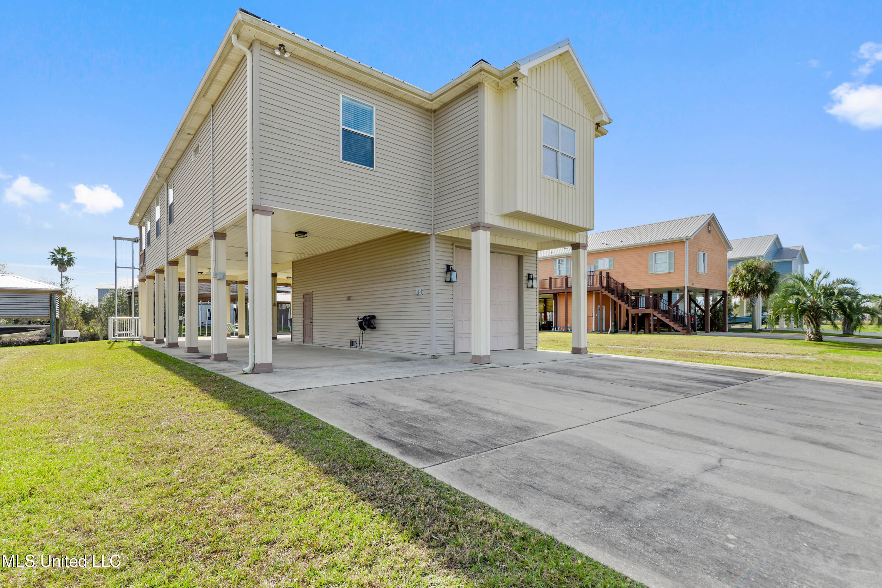 4069 Madagascar Street Bay St. Louis, MS 39520 - Photo 27 of 36 027