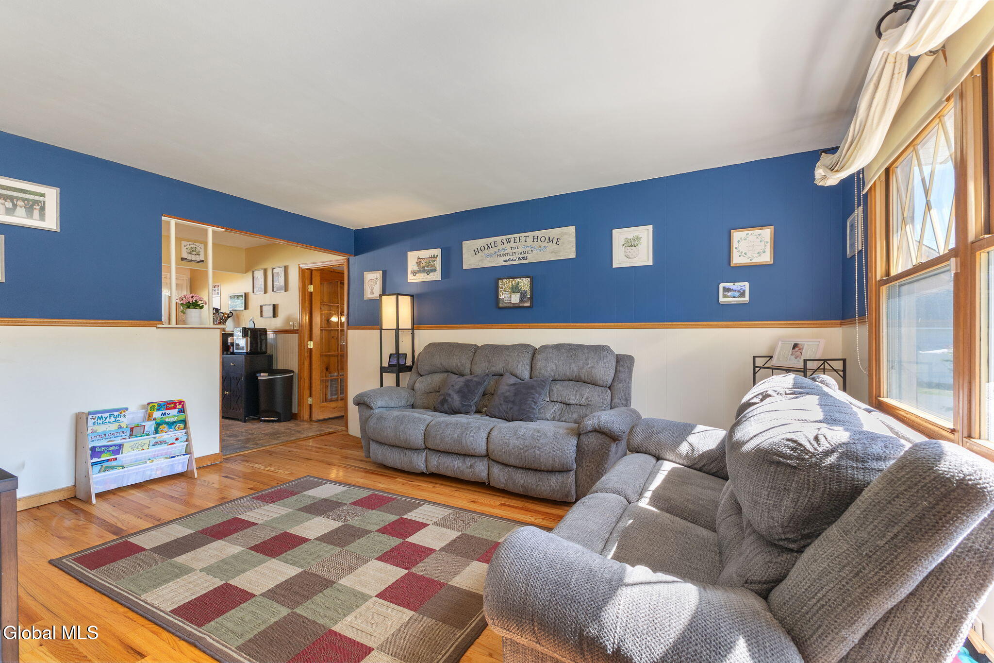 10 Tanglewood Road Colonie, NY 12205 - Photo 4 of 44 6-10TanglewoodRd_06