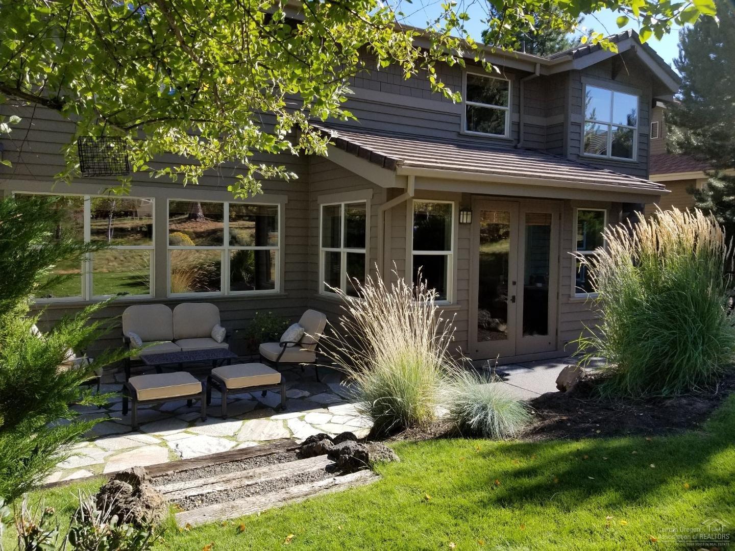 61950 Fall Creek Loop Bend, OR 97702 - Photo 23 of 25 Gallery Image 23
