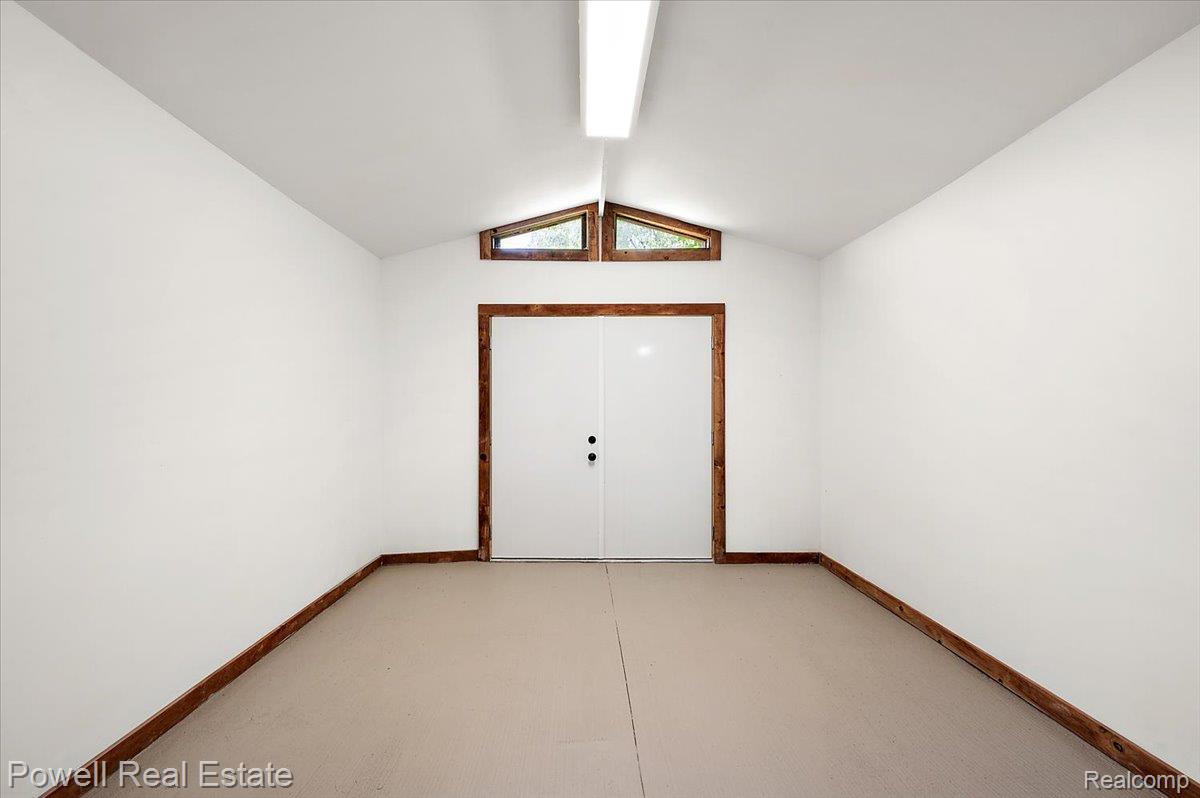 6837 Hatchery Road Waterford, MI 48327 - Photo 56 of 56 49-6837 Hatchery Rd -45.jpg