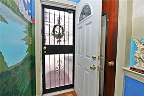 2172 Paulding Avenue Bronx, NY 10461 - Photo 3 of 25