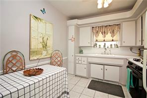 2172 Paulding Avenue Bronx, NY 10461 - Photo 6 of 25