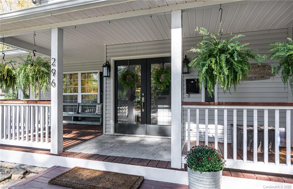 296 Turnpike Road Brevard, NC 28712 - Photo 2 of 33 Gallery Image 2