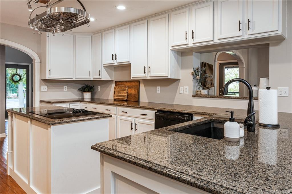 296 Turnpike Road Brevard, NC 28712 - Photo 15 of 33 Gallery Image 15