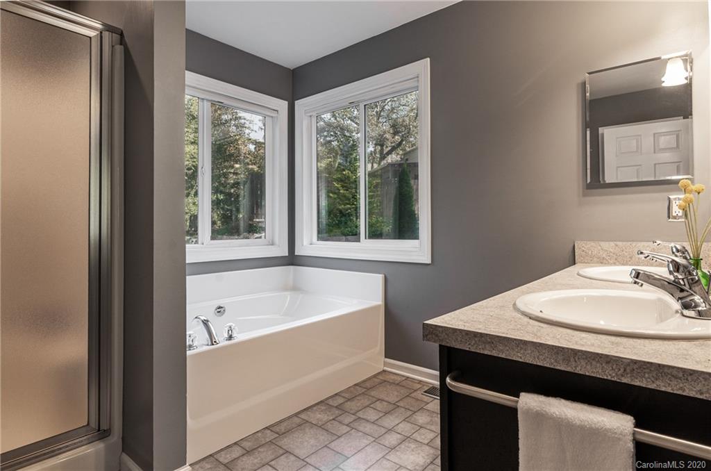 296 Turnpike Road Brevard, NC 28712 - Photo 20 of 33 Gallery Image 20