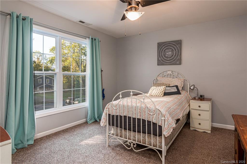 296 Turnpike Road Brevard, NC 28712 - Photo 23 of 33 Gallery Image 23