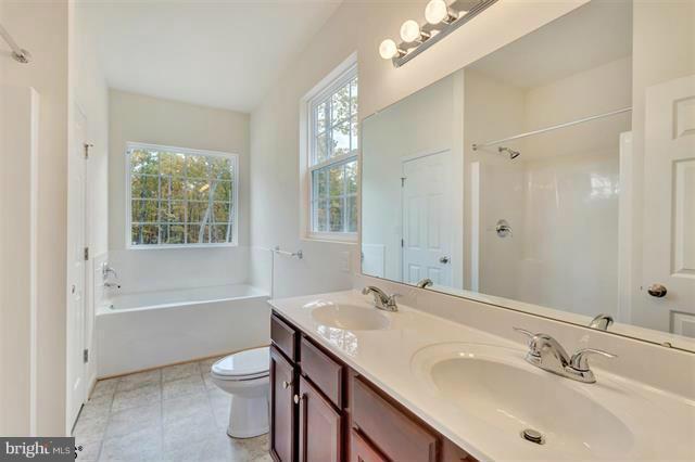 790 Brickhouse Road Louisa, VA 23093 - Photo 13 of 28 "Traditional" Plan Master Bath with soaking tub