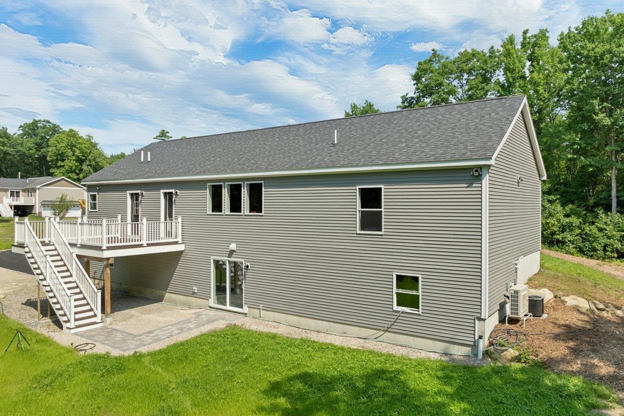 556 Old Candia Road Candia, NH 03034 - Photo 2 of 54