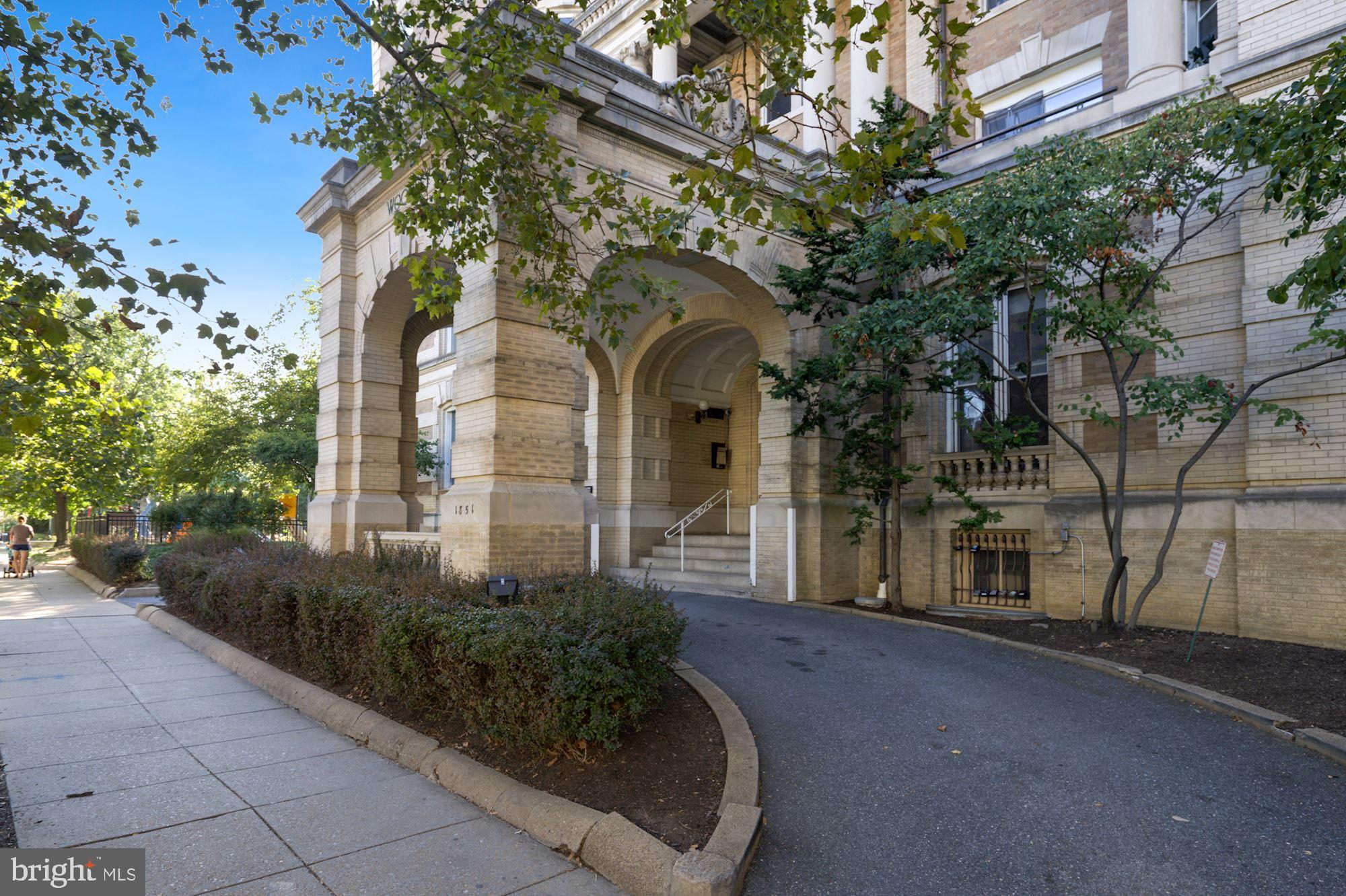 1851 Columbia Road Northwest, Unit 704 Washington, DC 20009 - Photo 16 of 16 Convenient circle drive