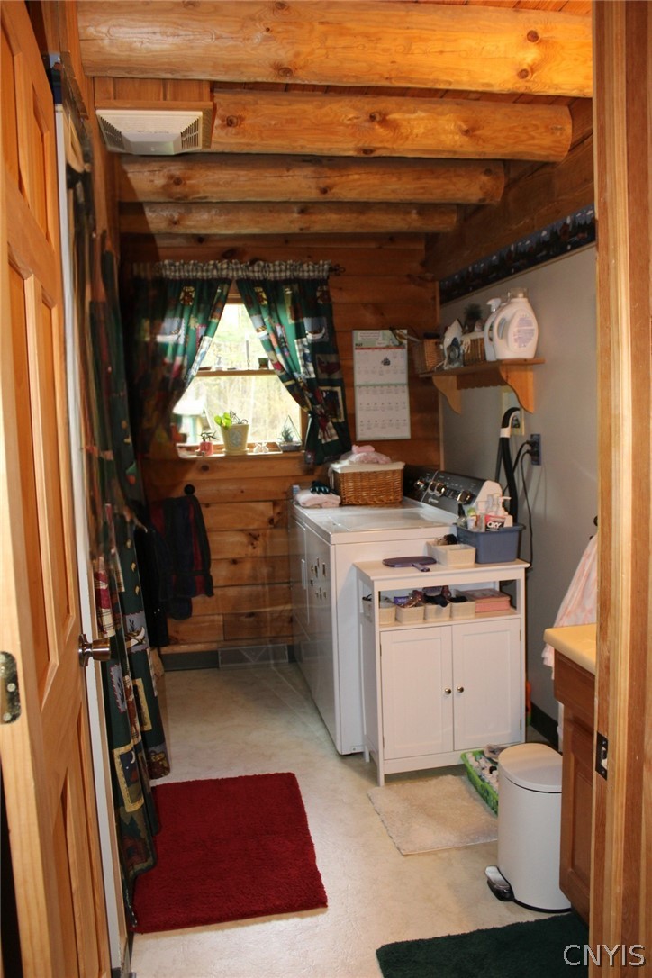 10983 River Road Florence, NY 13316 - Photo 24 of 50 1st floor full bathroom with laundry hookups - w&d