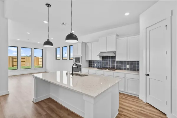 $449,990 | 721 Cross Timbers Trace, Waller, TX 77484