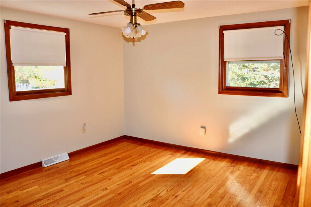 131 Lockhaven Road Warwick, RI 02889 - Photo 11 of 29