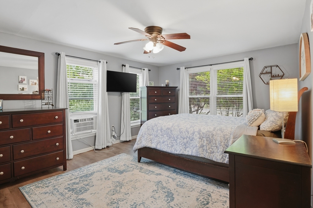 23 Oakmont Street Webster, MA 01570 - Photo 13 of 40