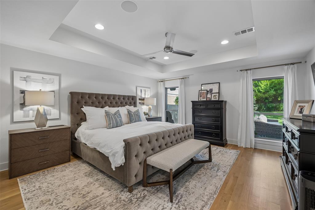 9431 Spring Branch Drive Dallas, TX 75238 - Photo 15 of 40