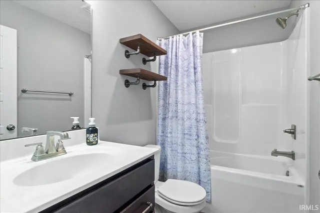 $339,000 | 4001 Chappell Drive, Evansville, IN 47725