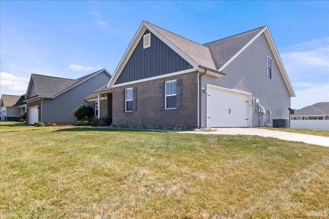 $339,000 | 4001 Chappell Drive, Evansville, IN 47725