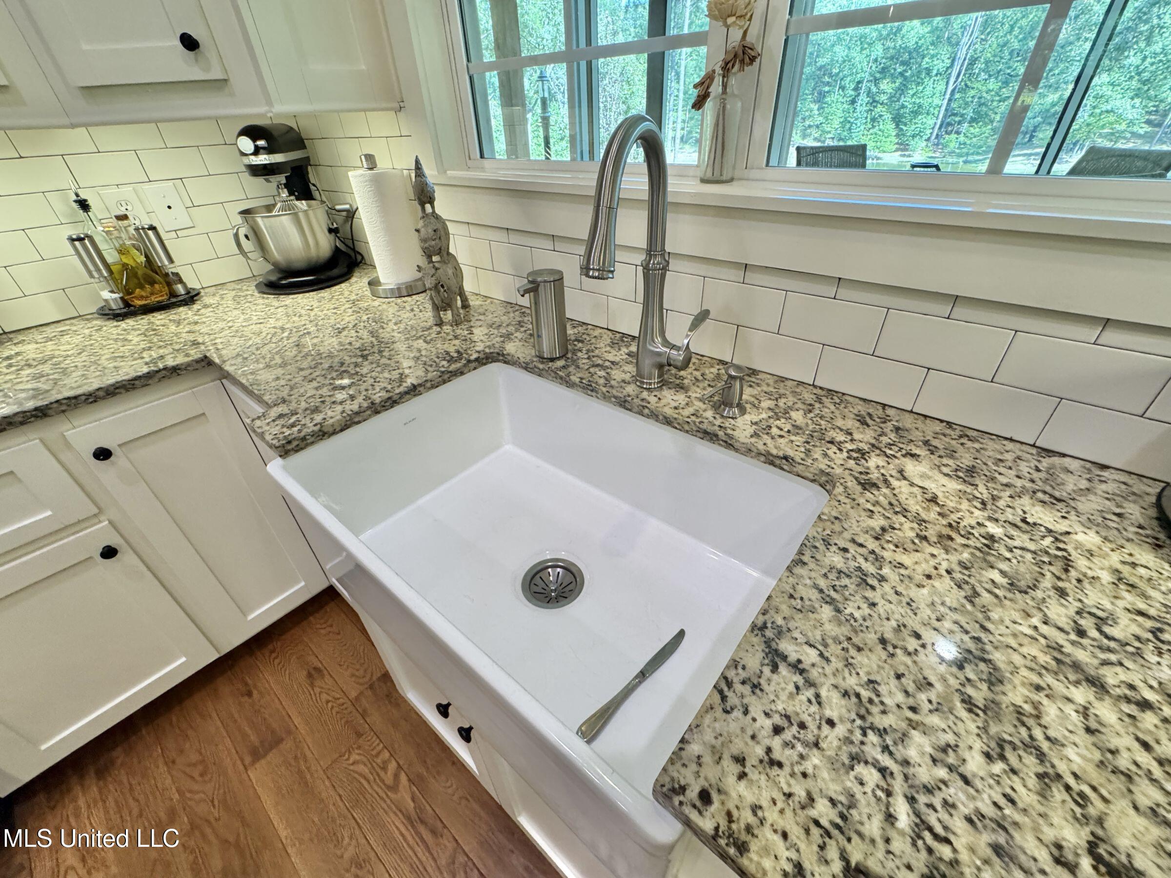 2378 John Warren Road Bolton, MS 39041 - Photo 108 of 153 5hinds108