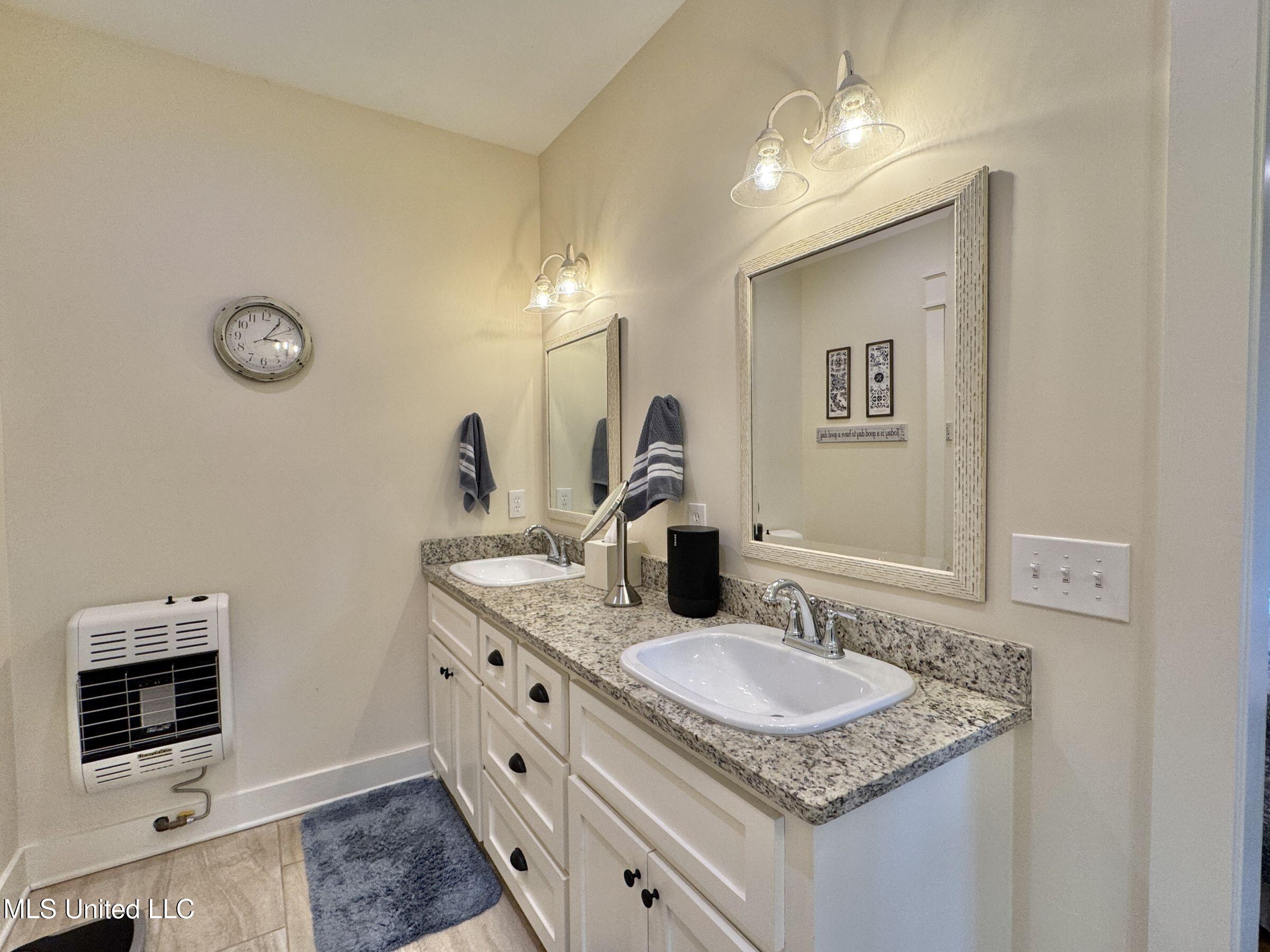 2378 John Warren Road Bolton, MS 39041 - Photo 122 of 153 5hinds126