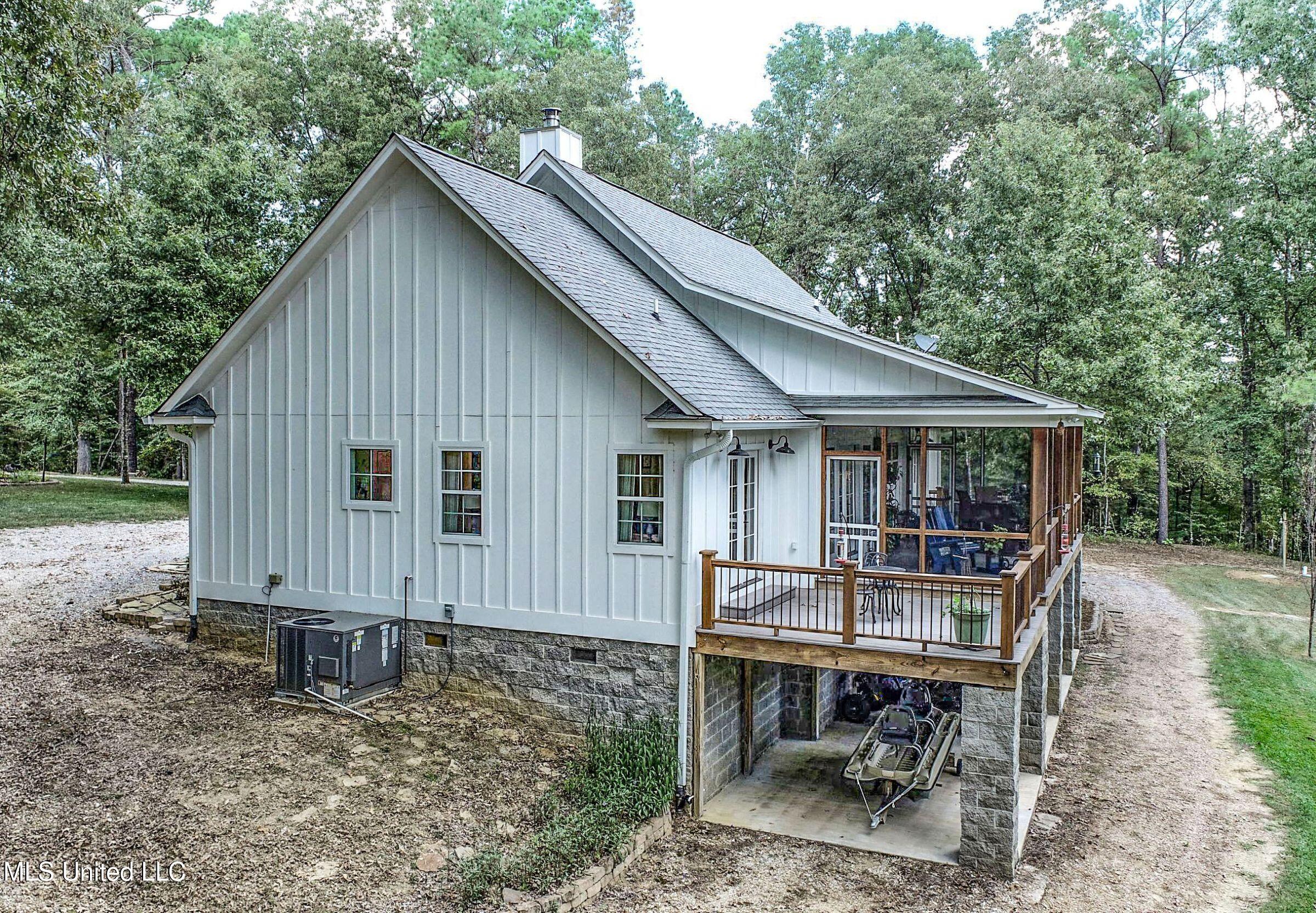 2378 John Warren Road Bolton, MS 39041 - Photo 23 of 153 3hinds43